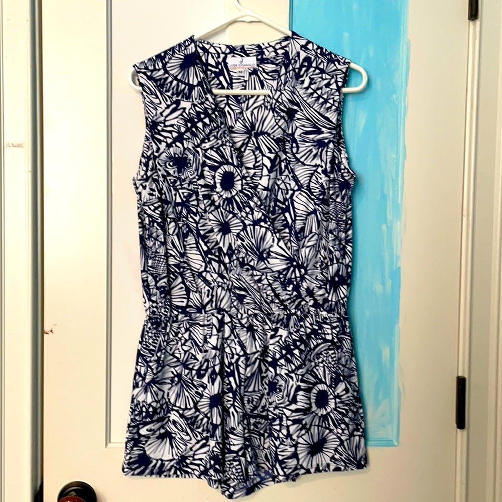 Jude Connally Vanessa Navy/White short romper sz M